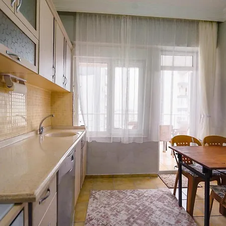 Cozy Flat With Balcony In Kepez, Antalya